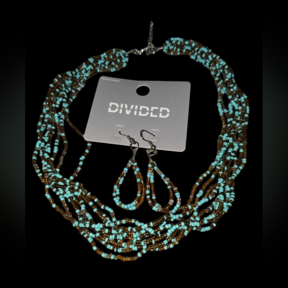 Divided Blue and Brown Beaded Necklace Set